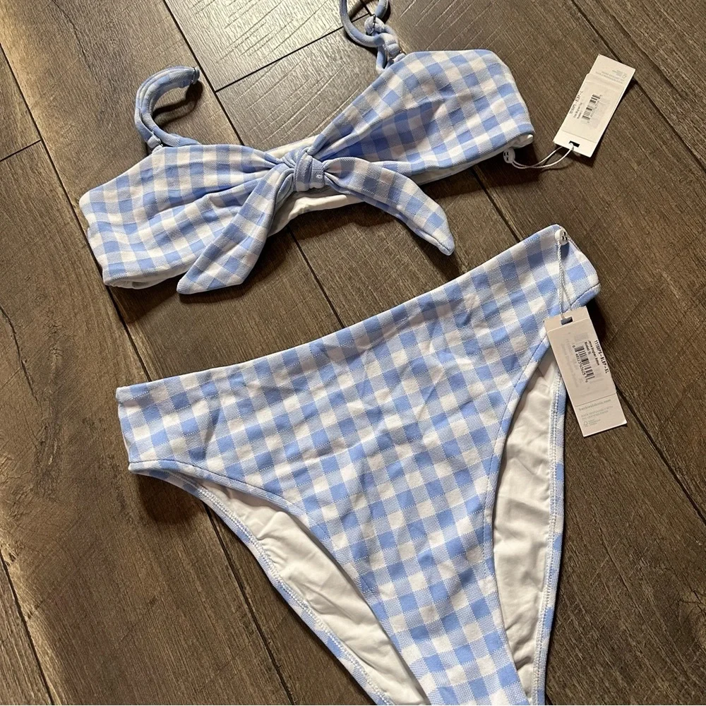 frankie’s bikini
